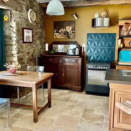 Le Couette 4 Etoiles, Charme & Confort Chic * Saint-Colombin