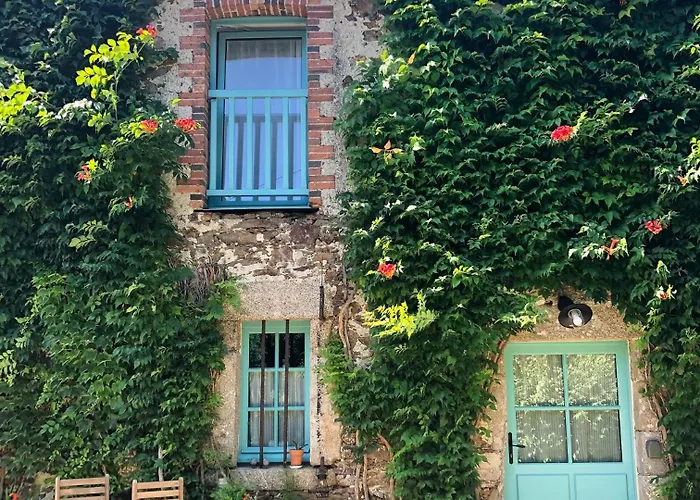 Le Couette 4 Etoiles, Charme & Confort Chic בית נופש