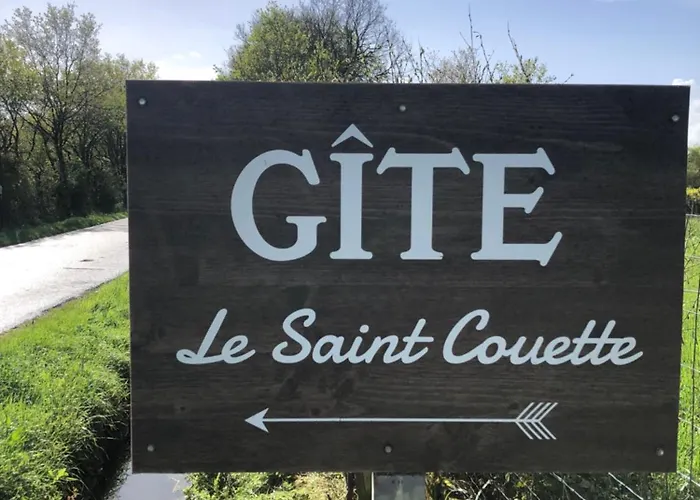 Le Couette 4 Etoiles, Charme & Confort Chic בית נופש Saint-Colombin