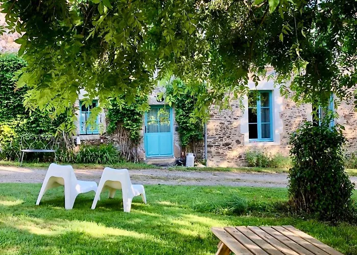 Le Couette 4 Etoiles, Charme & Confort Chic Saint-Colombin